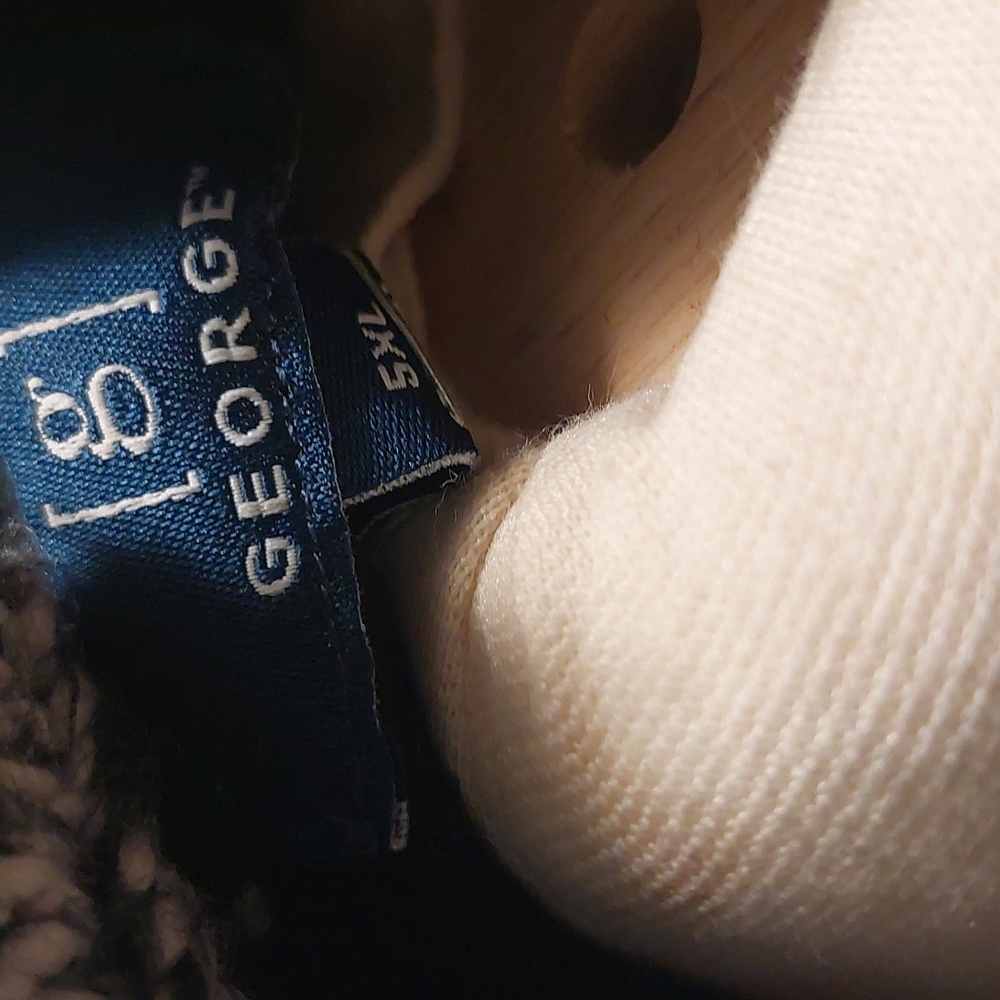 Flannels. - Picture 4 of 4